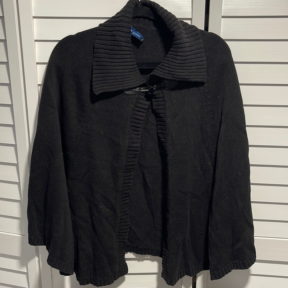 Black cape
